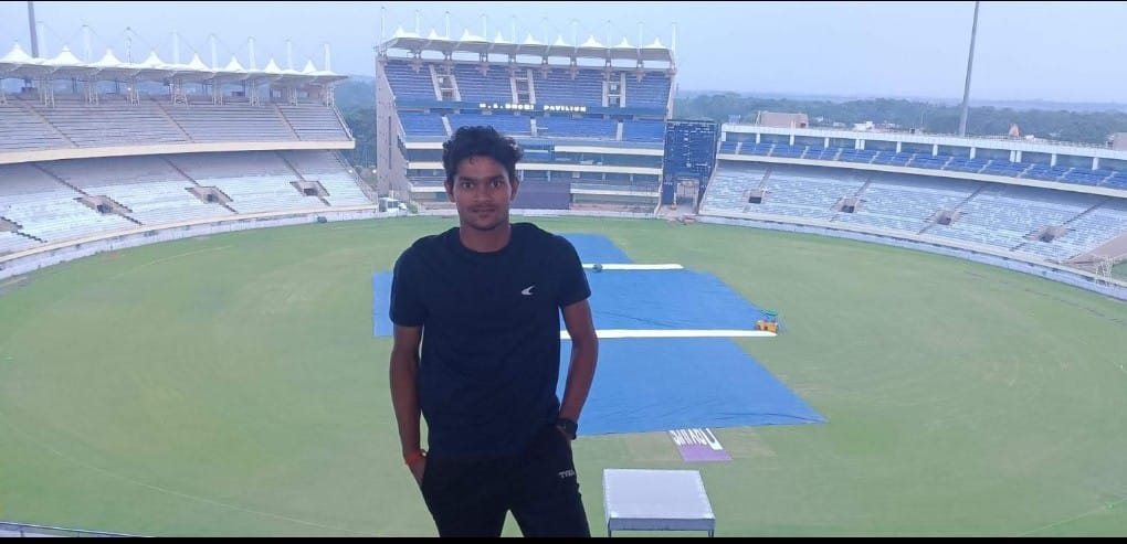 Cricket Moment